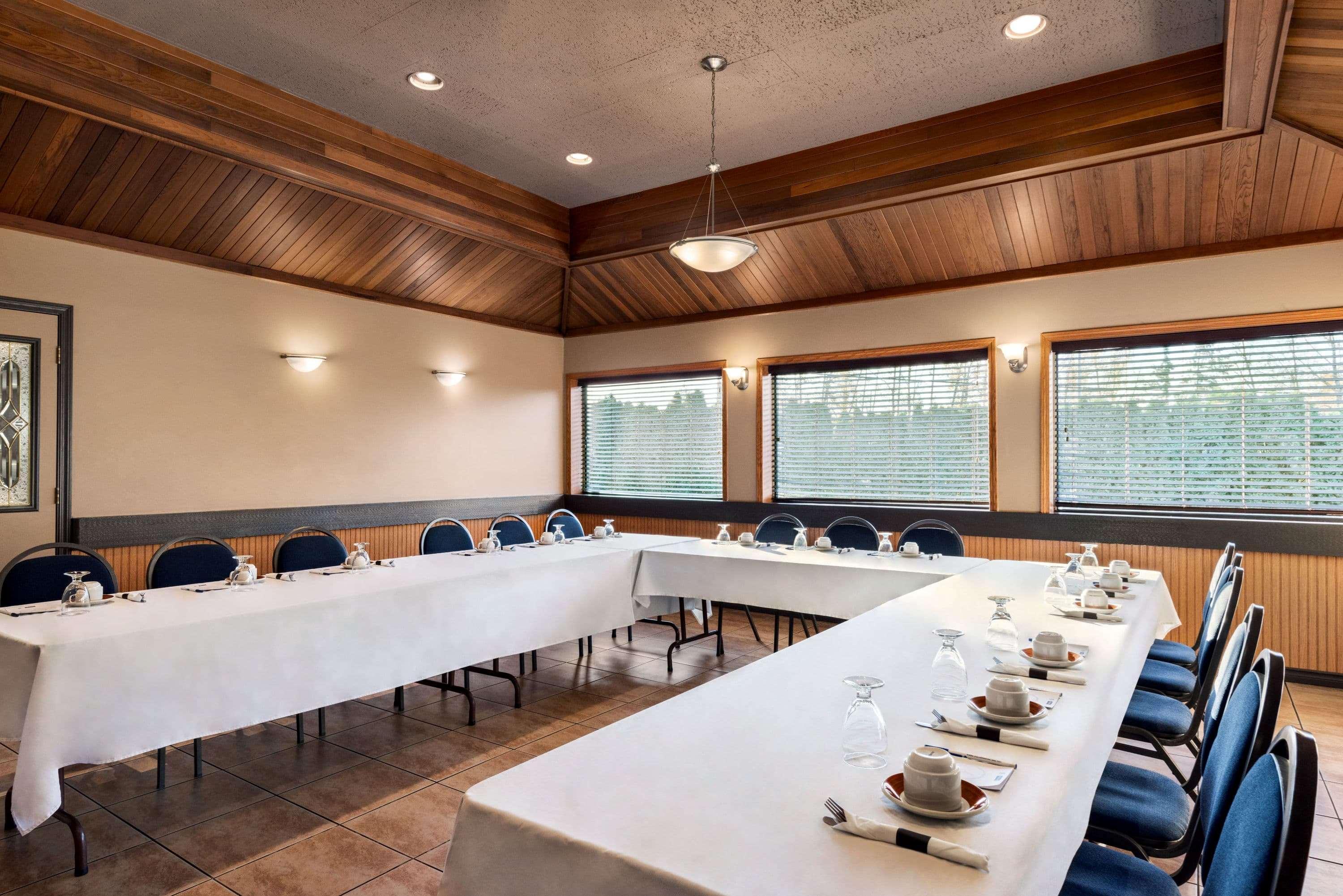 Travelodge By Wyndham Abbotsford Bakerview Exteriér fotografie